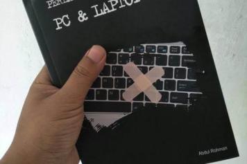 Dosen Universitas Pandanaran Meluncurkan Buku Baru