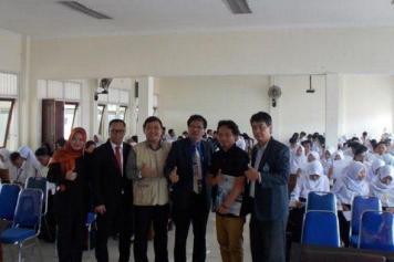 Studium General Untuk Menangkal Radikalisme