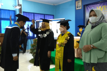 MINDSET SEORANG ENTREPRENUR SEBAGAI BEKAL ALUMNI MENAPAKI MASA DEPAN LEBIH CEMERLANG