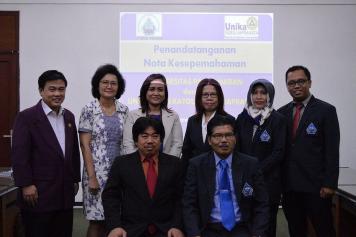 Perdalam Toefl, Unpand Gandeng CLT Unika